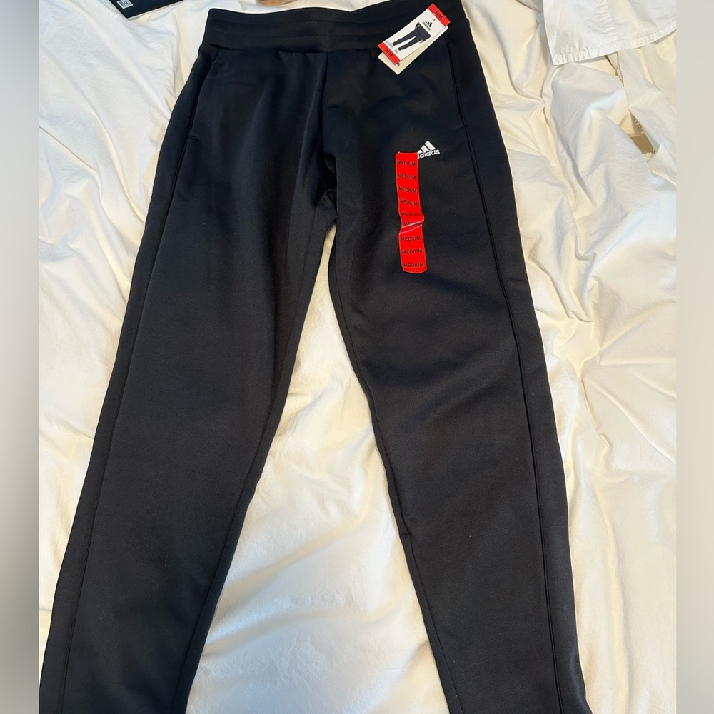 NWT Adidas Sweatpants size M